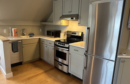 Glen Cove House | CLAM COVE BEACH COTTAGE- Town of Rockport