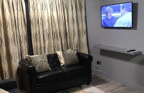 East Kilbride Apartment | Clamenti- Canongate