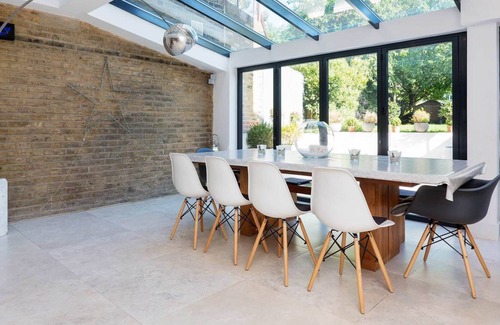 Larkhall House | Clapham Oasis, by Veeve