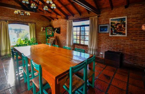 Tandil House | CLARA EN EL CERRO casa