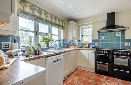 Melton Constable House | Clare Cottage - Three Bedroom House, Sleeps 8