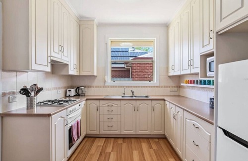 Melrose Park House | Clarence Gardens Family Home