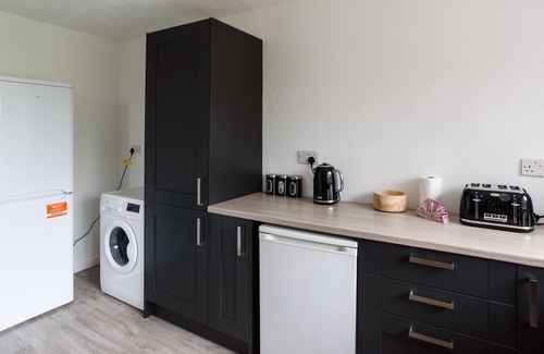 Newport Apartment | Clarence Heights