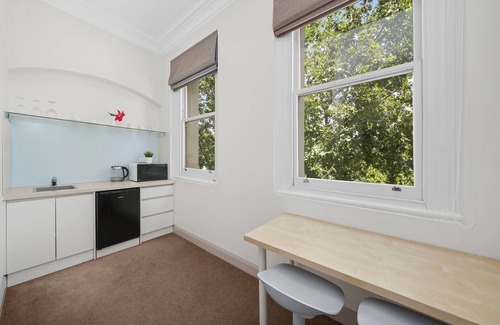 South Melbourne Hotel | Clarendon Hotel Melbourne