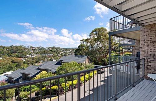 Avoca Beach House | Clareview - Pool & Views