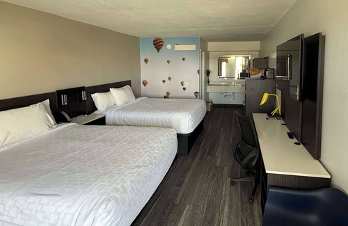 Decatur Hotel | Clarion Pointe Decatur Downtown