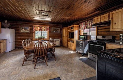 Clark Cabin | Clarks Fork Canyon Hideaway- your basecamp for Wyoming adventure!