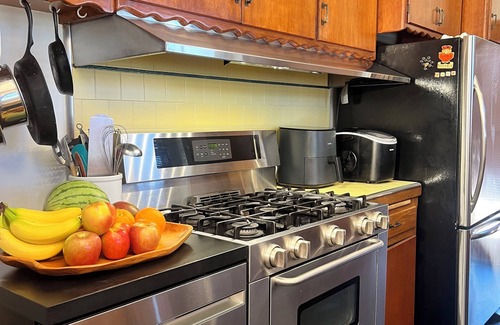 South Arroyo House | Classic 1950 Mid Century Modern Home in the San Rafael Hills