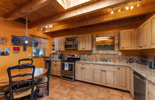 Canada de los Alamos House | Classic Adobe Desert Home, Stunning Mountain Views, Rustic Luxury