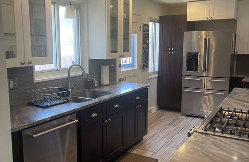 Aurora House | Classic and convenient - 4 bedroom house in the heart of Aurora!