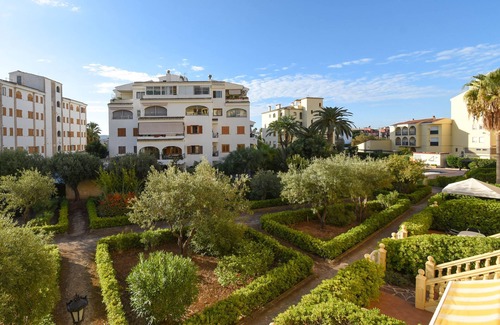 Aduanas Apartment | Classic apartment with communal pool in Javea, Costa Blanca, Spain for 4 persons