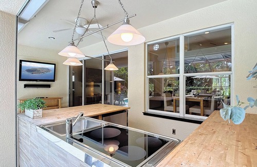 Bonita Springs House | Classic Arcades Heated Pool Home by Beach & Dining
