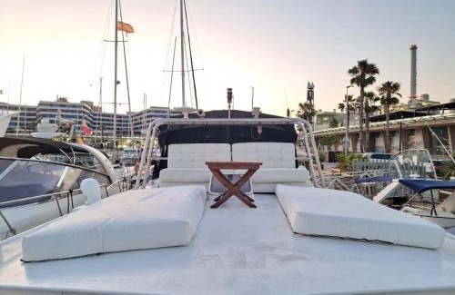 Sant Adria de Besos Boat Rental | Classic Boat