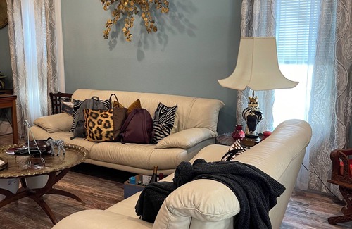 East Ybor House | Classic bungalow in Historic Ybor City, Tampa Florida, with cozy Casita.