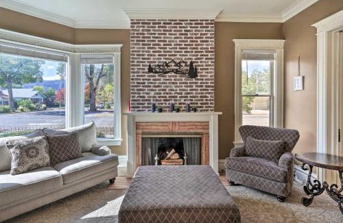 Canon City House | Classic Cañon City Getaway - 13 Mi to Royal Gorge!