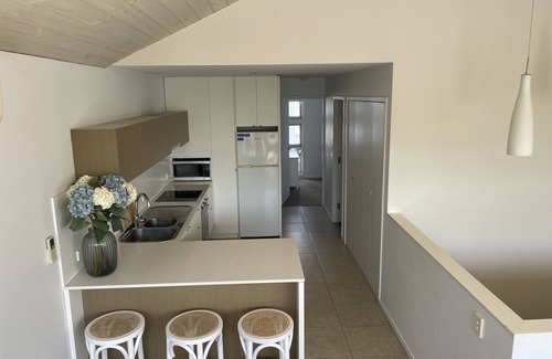 Port Fairy Apartment | Classic central haven retreat!