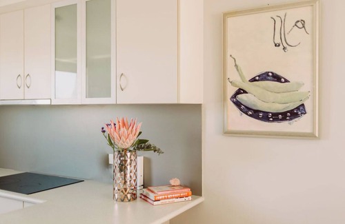 Buddina Apartment | Classic Coastal Retreat across the road from the Surf Club