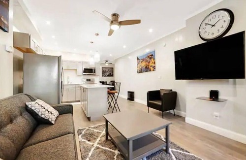 Bushwick Apartment | Classic & Comfortable Stay in Brooklyn: