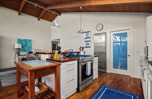 La Jolla Shores House | Classic Cottage in the Heart of La Jolla Shores