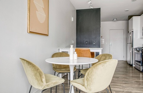 East Cambridge Apartment | Classic East Cambridge 2BR w/Gym & W/D, near Lechmere T, by Blueground