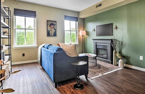 Fells Point Condo | Classic Fells Point Condo on Broadway Square!