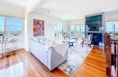 Hampton House | Classic Hampton Retreat * Bayview *Sandy Beach