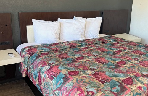 Temple Hotel | Classic Inn Motel