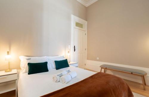 Centro / Baixa Apartment | Classic Meets Modern – Downtown Balcony Retreat