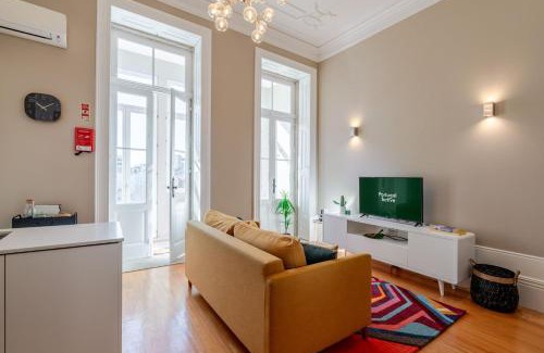 Centro / Baixa Apartment | Classic Meets Modern – Downtown Balcony Retreat