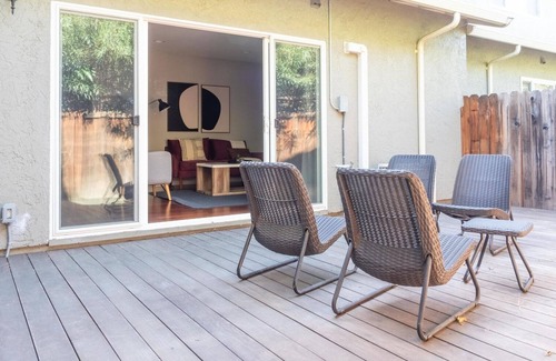 Centennial House | Classic Redwood City 3BR w/Patio, nr Restaurants & Trails, by Blueground