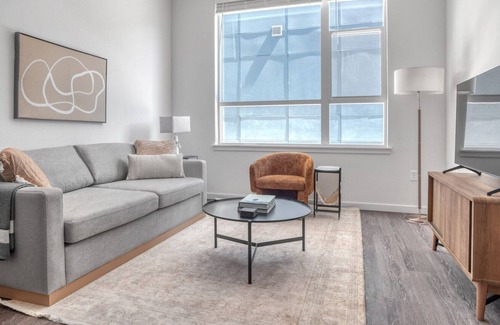 Five Points Apartment | Classic RiNo 2BR w/ Gym, W/D & Pool, nr Larimer St. Dining, by Blueground
