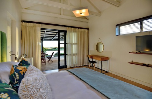 Cloetesville Cabin | Classic Room - Ladybird
