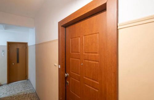 Pangrati Apartment | Classy 2-Bedroom Urban Apartment