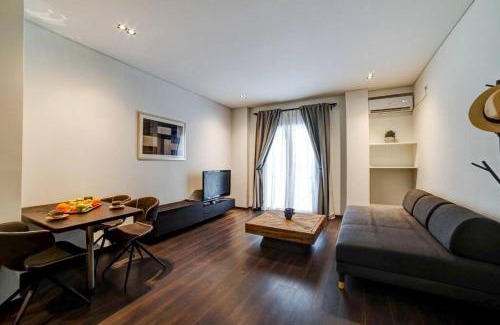 Goudi Apartment | Classy and stylish apartment next to Hilton