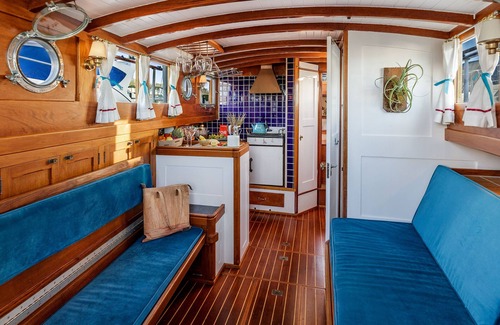 Sausalito Boat Rental | Classy, Century-Old San Francisco Bay Yacht