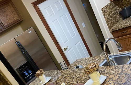 Laveen Village Bed & Breakfast | Classy’s bedroom suites love & fun