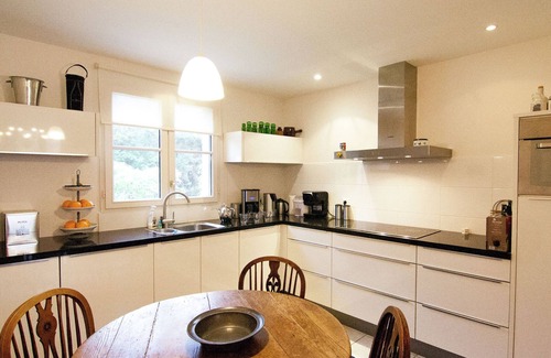 Rouzede Villa | Classy Villa in Ecuras-Rouzède with Private Garden