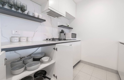 Clayton Apartment | Clayton Beautiful 2BR1BA Apartment Near Monash Parking