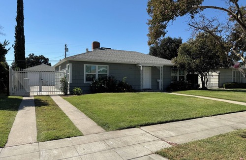 Tower District House | Clean 3B/1Bth EasyA to US99 + CA41 & to Nat'l Parks