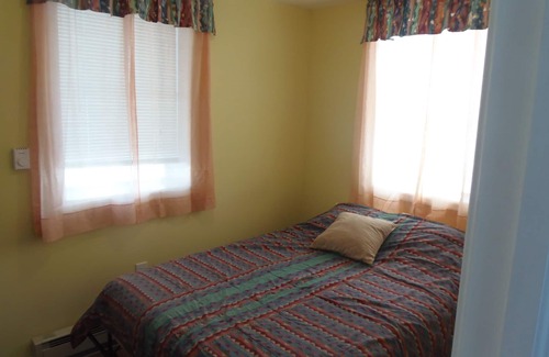 Seaside Heights Cottage | Clean affordable 1 bdrm beach block. 2 beach badges included STR # 2180