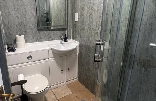 Chaucer Apartment | Clean and comfortable flat in the heart of London