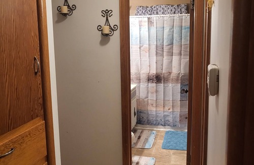 Wichita House | Clean and cozy 3 bedroom home