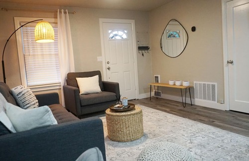 Nampa House | Clean and Cozy Midcentury Modern Nampa Home