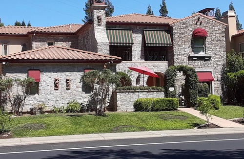 Folsom House | Clean and very quite