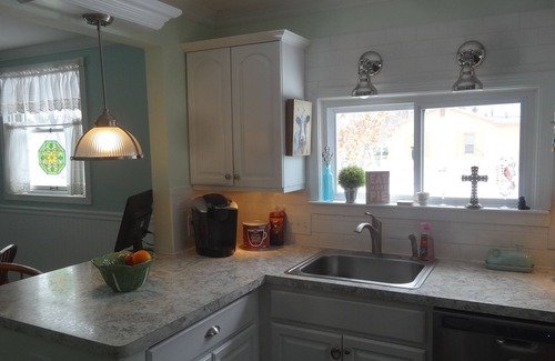 Taylor House | Clean...Comfortable...Custom...Cottage