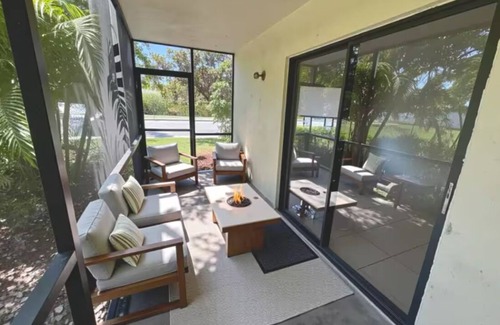 Fox Chase Condo | Clean, Cozy & Costal, 10 Min to Beach, Pool, Sauna