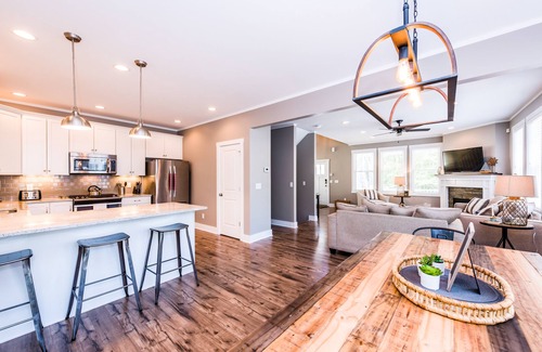 Michigan City House | CLEAN family friendly and spacious, w/golf cart. Sleeps 12, 5 bedroom, 3.5 bath.