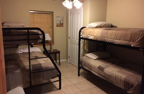 Venice Cabin | "Clean/Maintained Fully Furnished Premium Lodging"- Dolphin Lodge