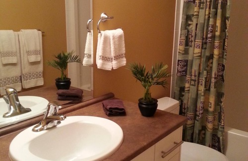 Regional District of Nanaimo House | Clean Modern Bright