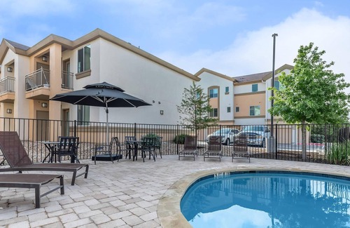 Cedar Park Apartment | Clean & Quiet 1BR Apartment in Cedar Park Austin